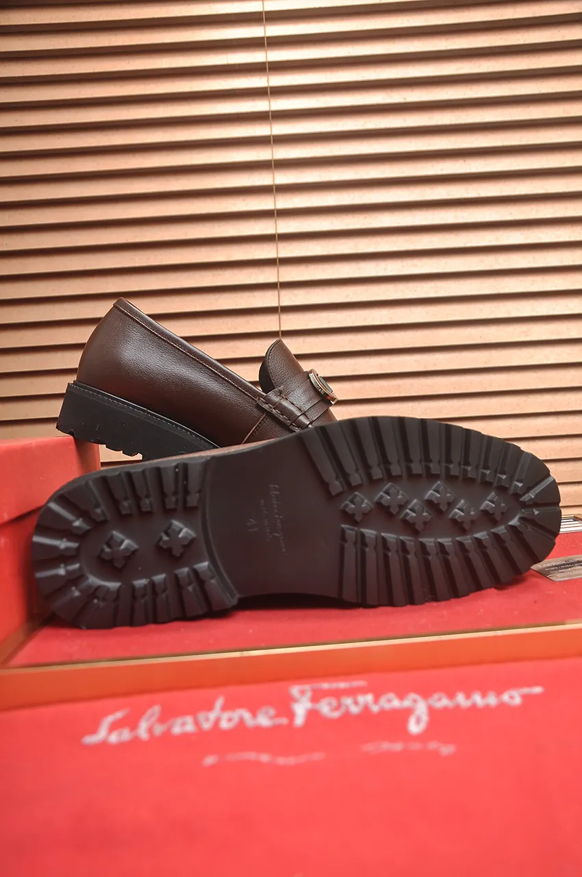 Men's Men's Shoes💰560💶[[HERMES]] (High-end Niuli) New 🍀 HERMES - top version of Ferragamo's classic casual leather shoes! Made of imported original cowhide, the inner top layer is comfortable cowhide lining! Original wear-resistant rubber outsole! High quality products! Code number 38-45 (45 customized)